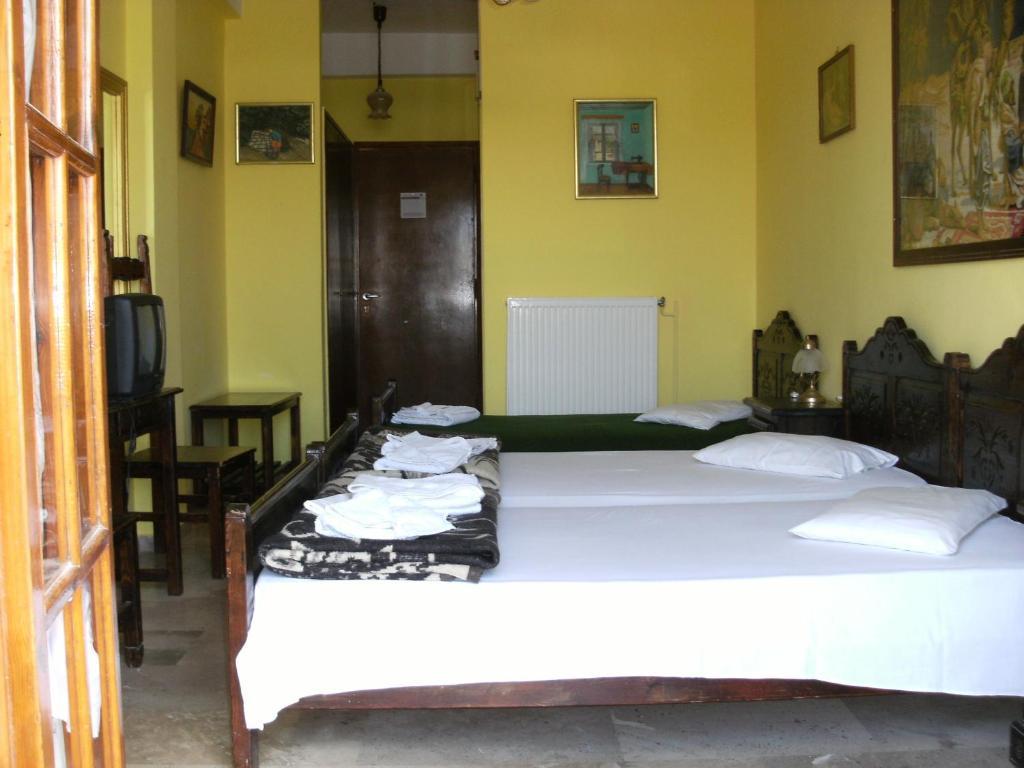 Katerina Hotel Tolo Bagian luar foto